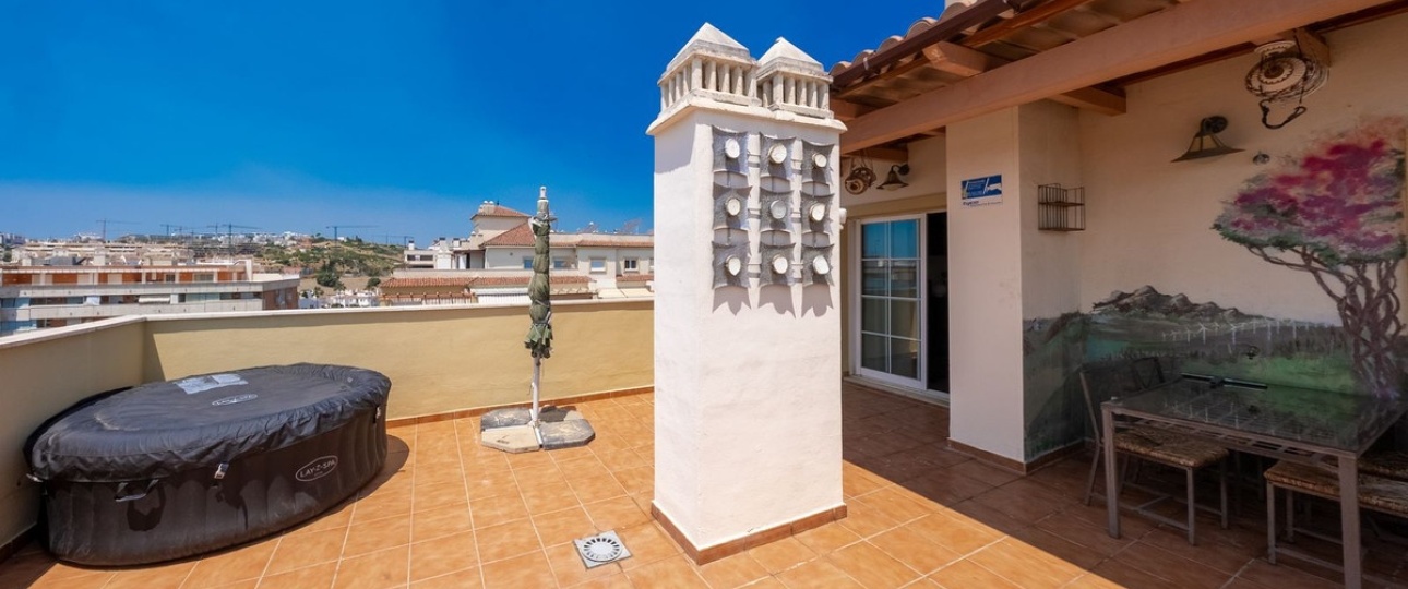 Resale - apartment - Estepona - Estepona Centro