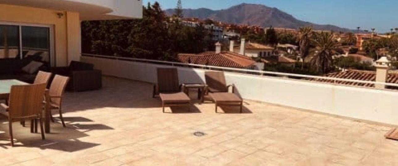 Resale - apartment - Estepona - Estepona Centro