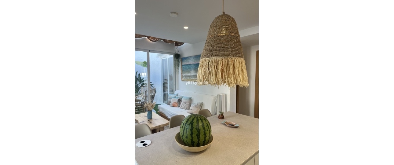 Resale - apartment - Estepona - Estepona Centro