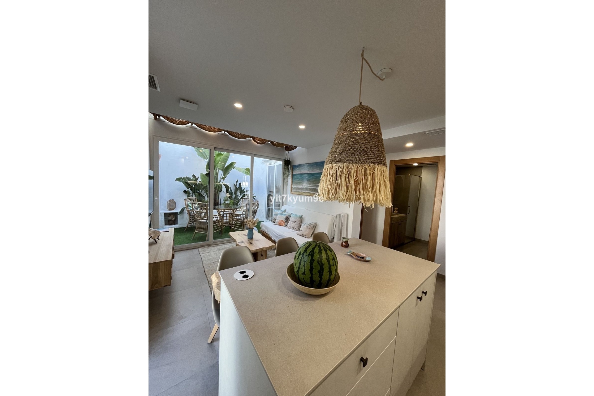 Resale - apartment - Estepona - Estepona Centro