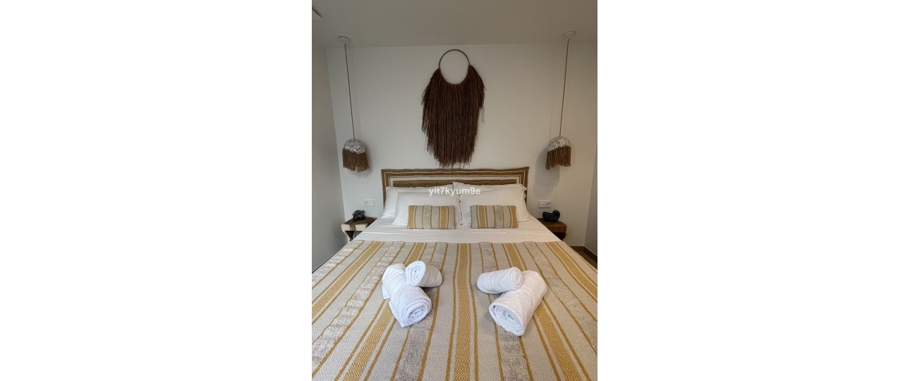 Resale - apartment - Estepona - Estepona Centro