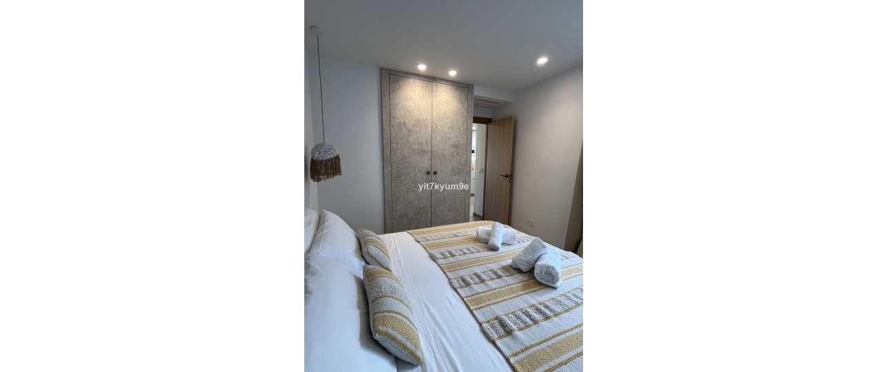 Resale - apartment - Estepona - Estepona Centro