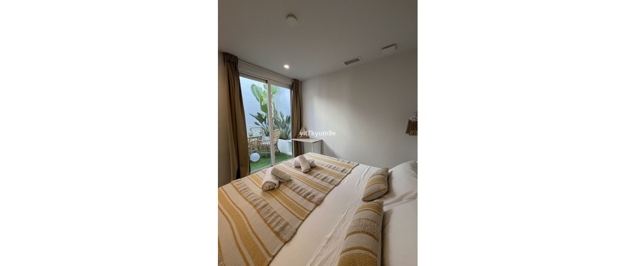 Resale - apartment - Estepona - Estepona Centro