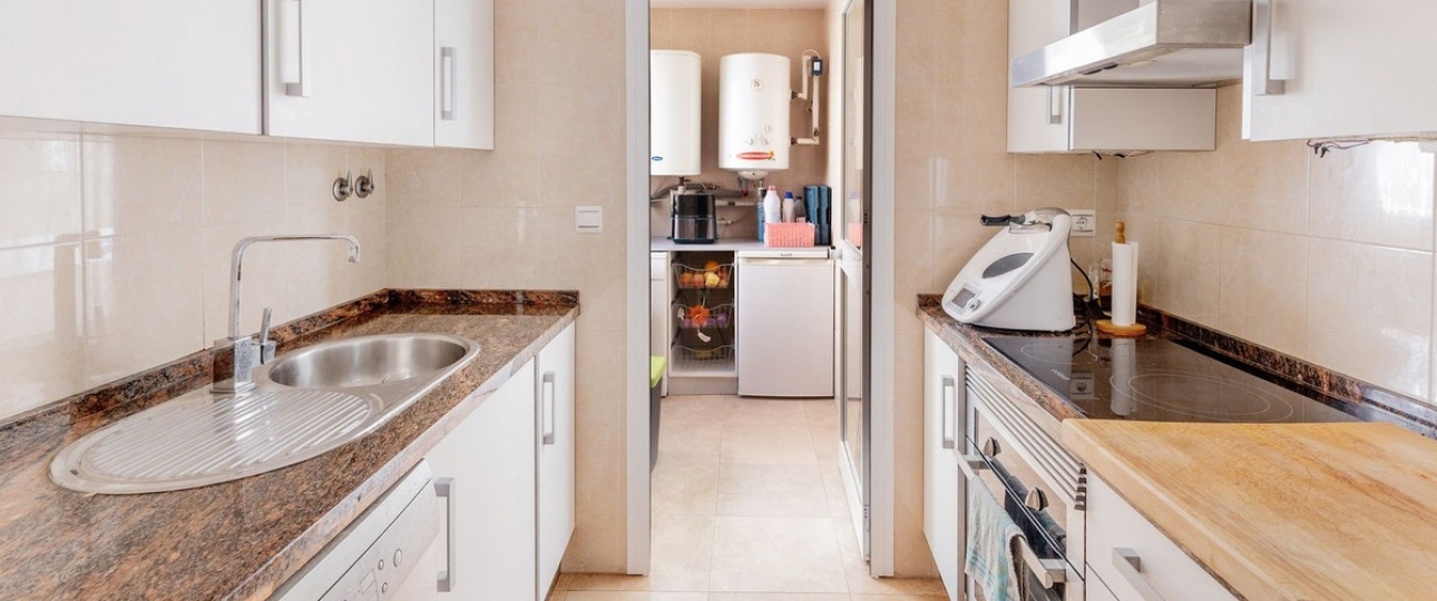 Resale - apartment - Estepona - Estepona Centro