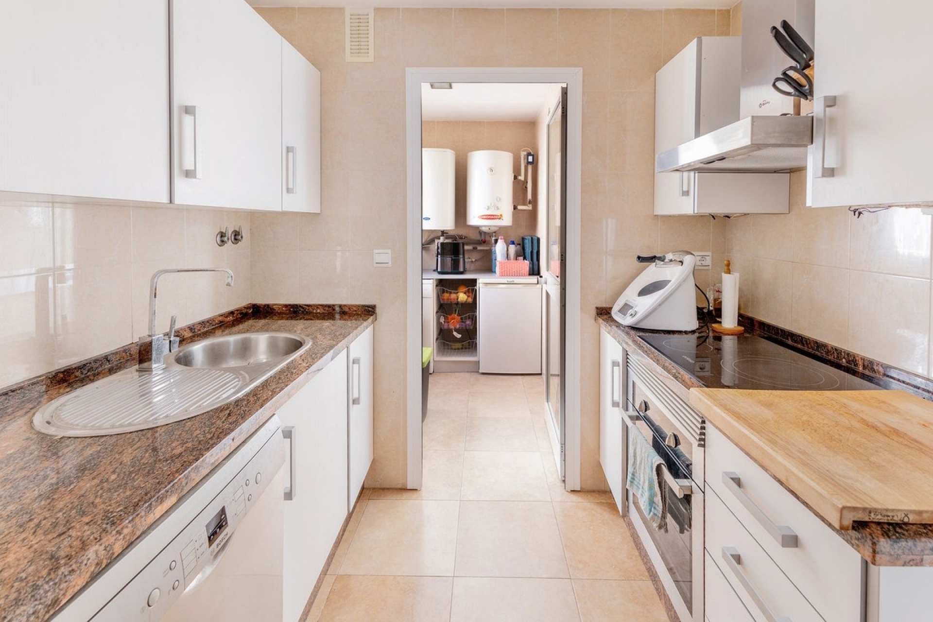 Resale - apartment - Estepona - Estepona Centro