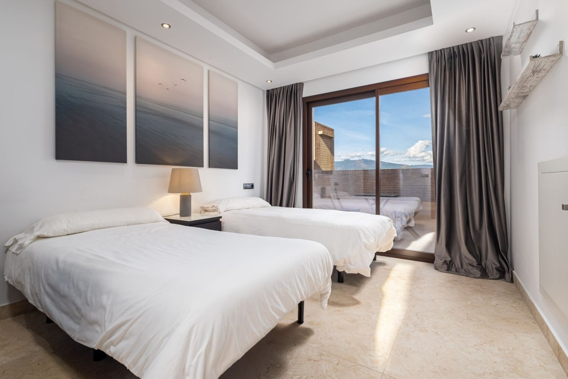 Resale - apartment - Estepona - Estepona Centro