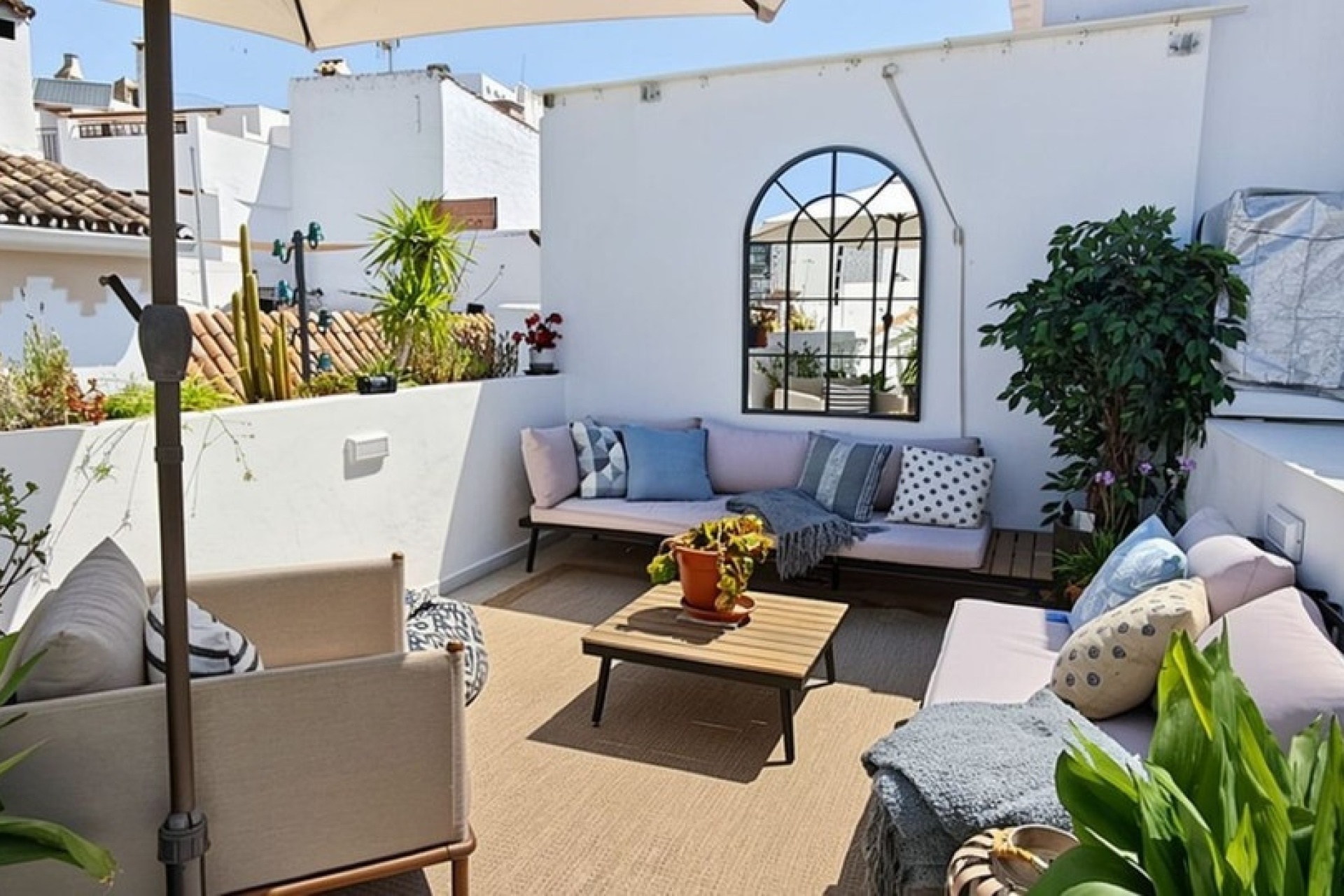 Resale - apartment - Estepona - Estepona Centro