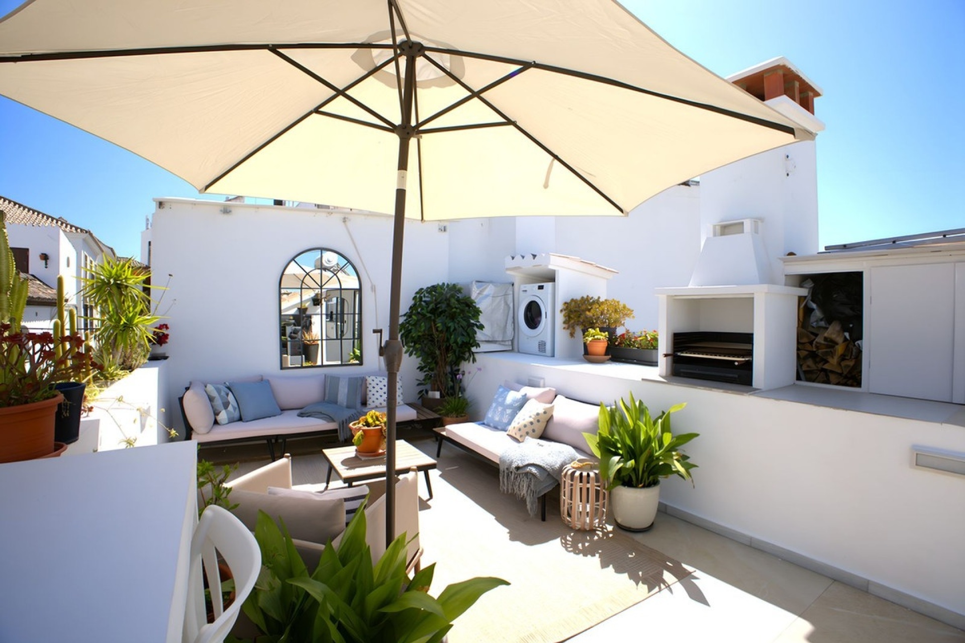 Resale - apartment - Estepona - Estepona Centro