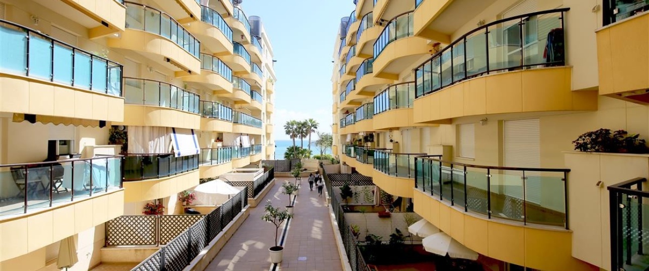 Resale - apartment - Estepona - Estepona Centro