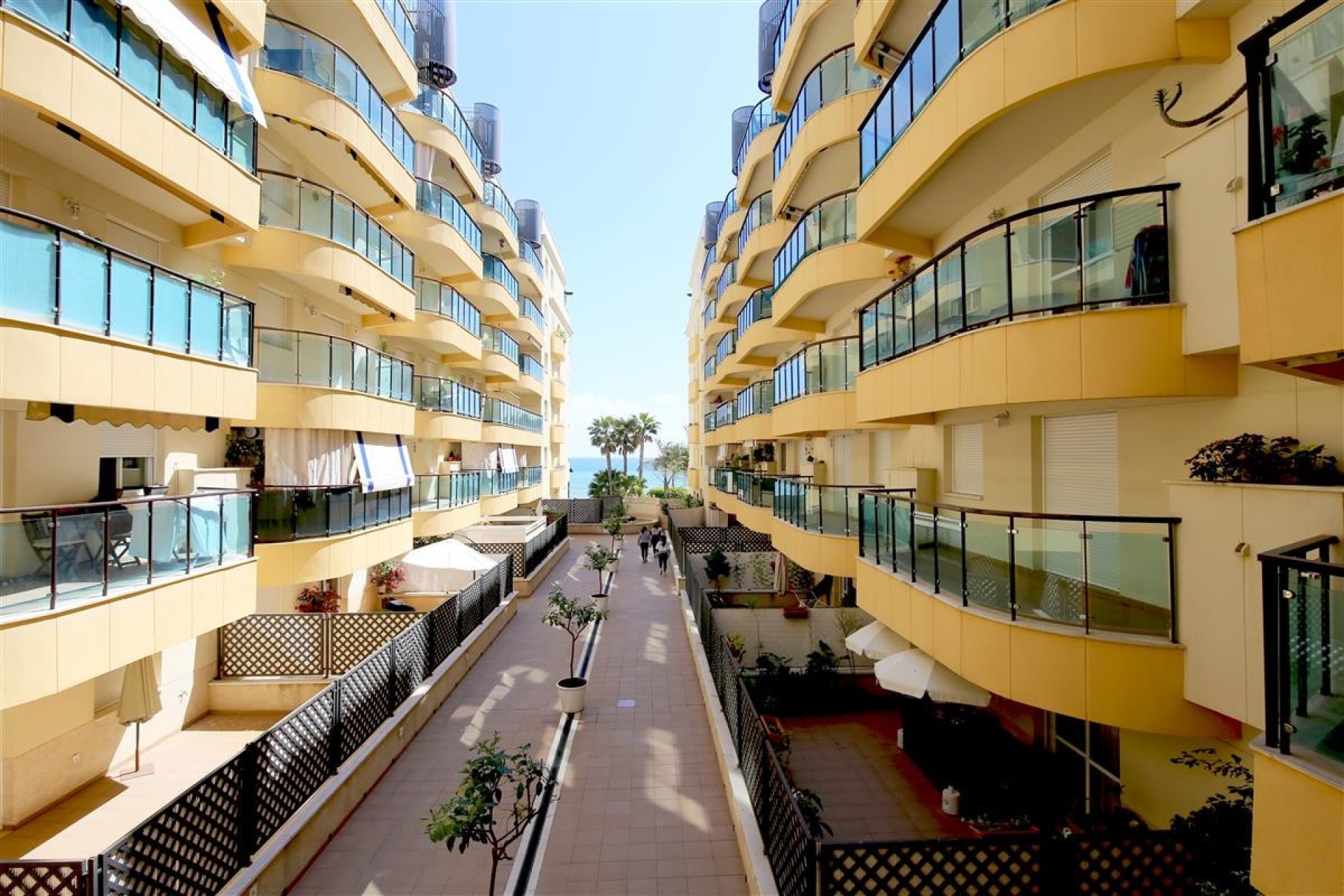 Resale - apartment - Estepona - Estepona Centro