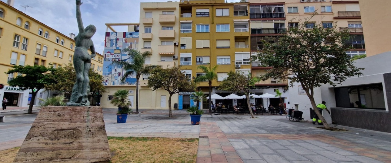 Resale - apartment - Estepona - Estepona Centro