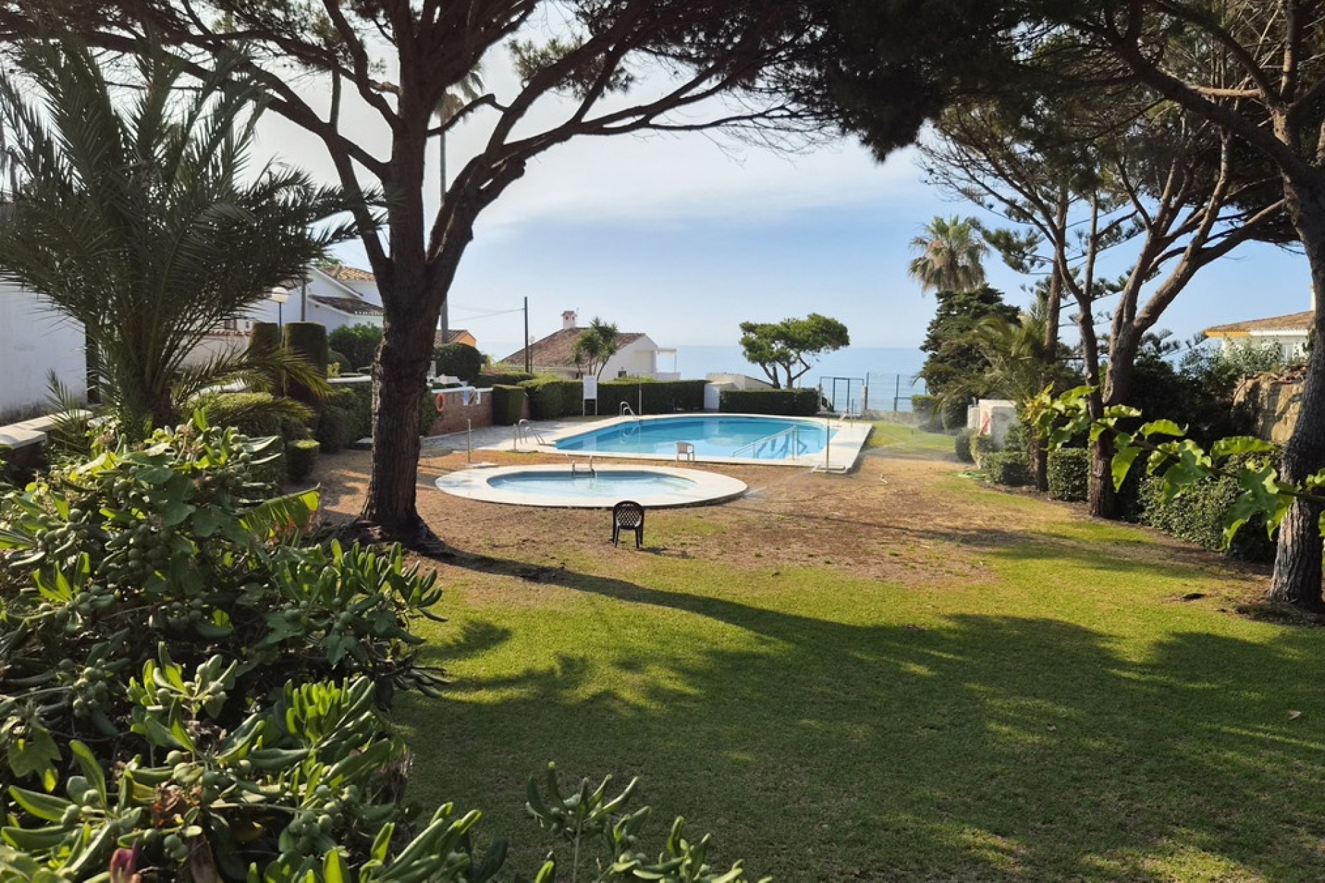 Resale - apartment - Estepona - Estepona Centro