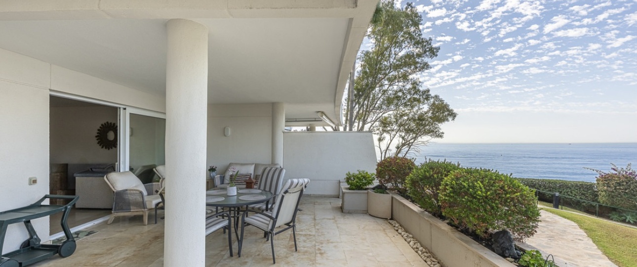 Resale - apartment - Estepona - Estepona Centro