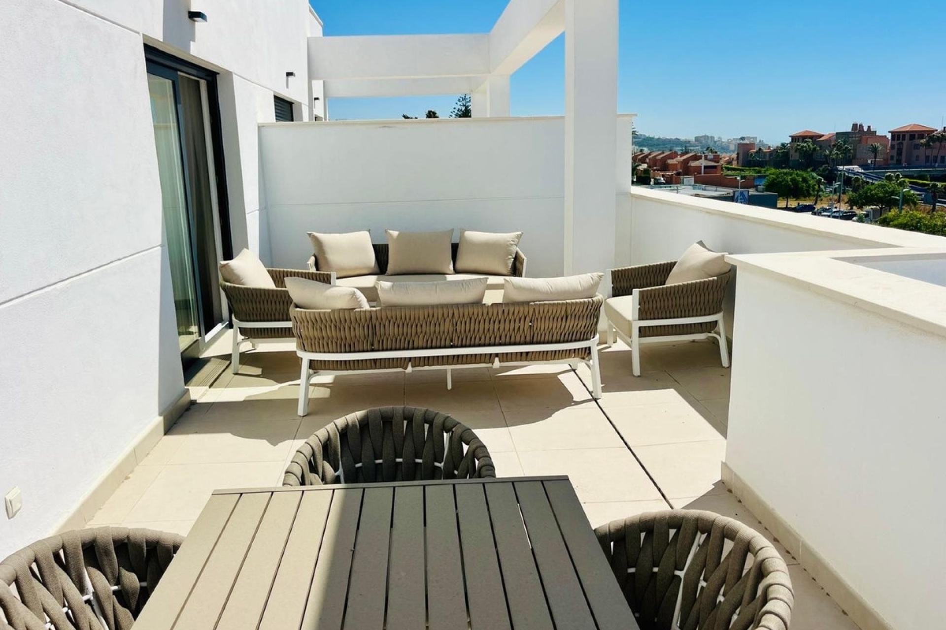 Resale - apartment - Estepona - Estepona Centro