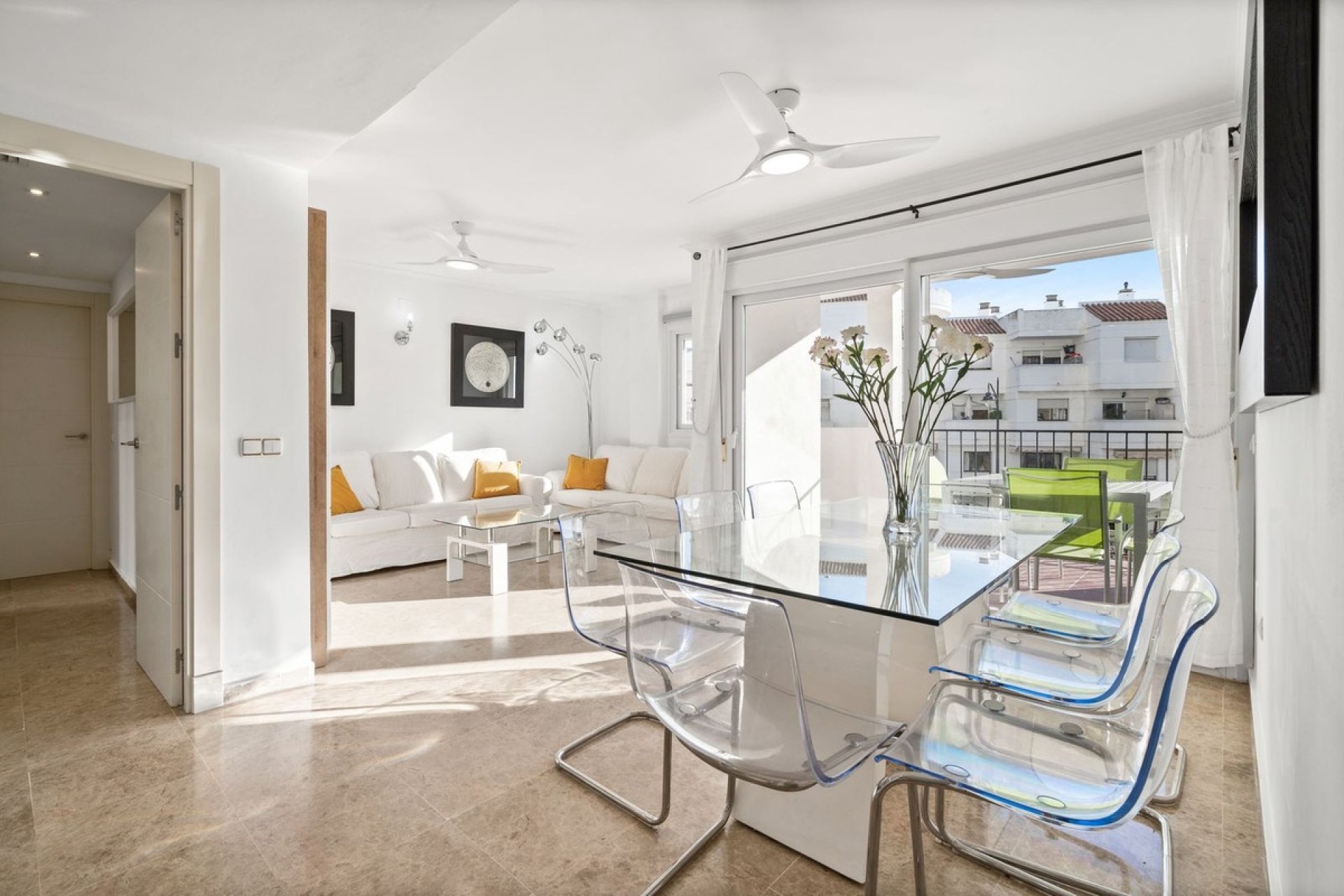 Resale - apartment - Estepona - Estepona Centro