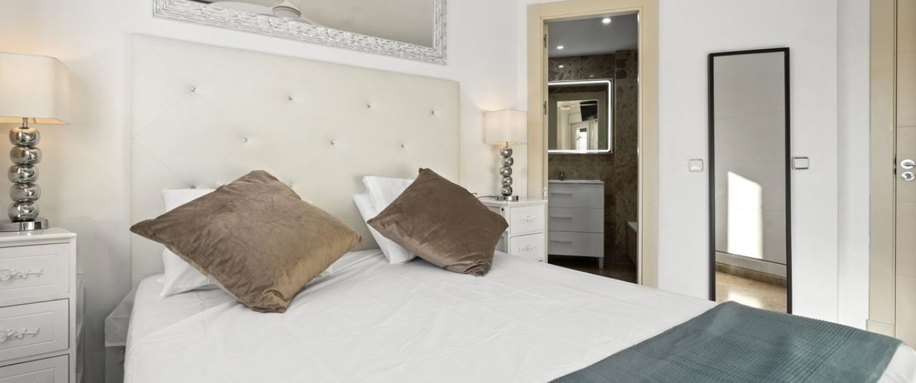 Resale - apartment - Estepona - Estepona Centro