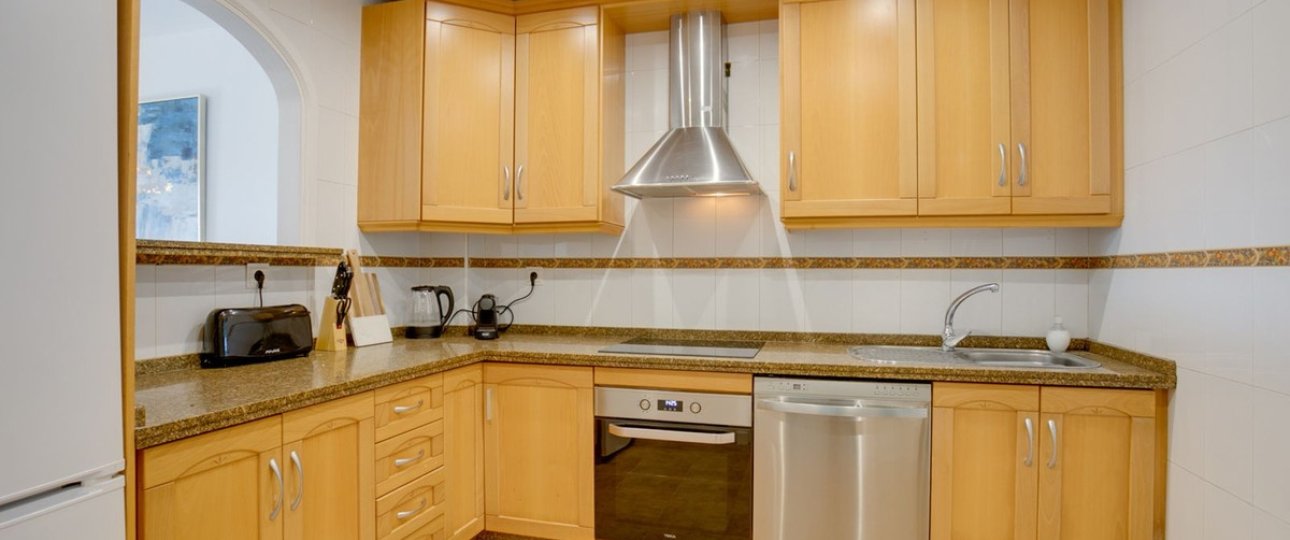 Resale - apartment - Estepona - Estepona Centro