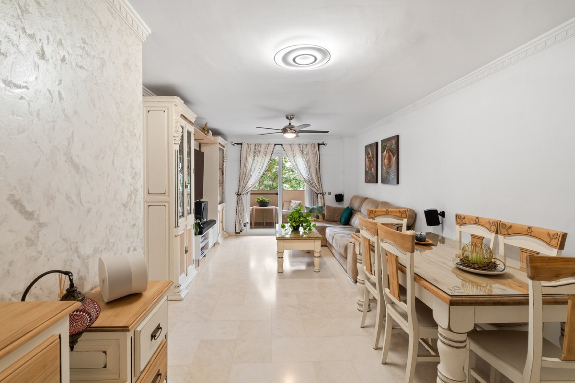 Resale - apartment - Estepona - Estepona Centro