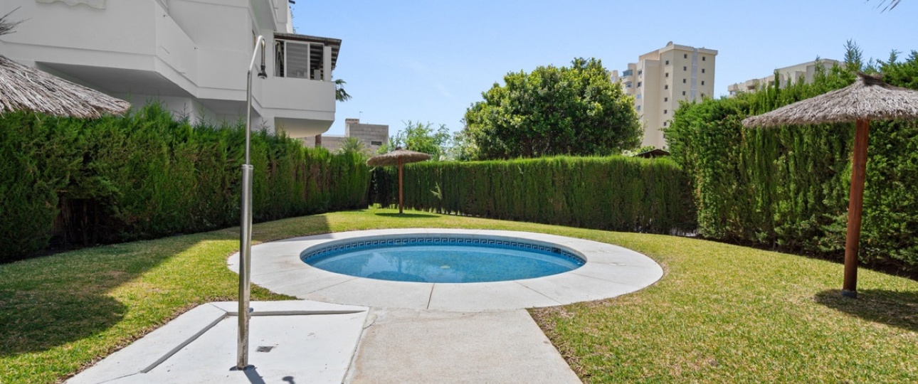 Resale - apartment - Estepona - Estepona Centro