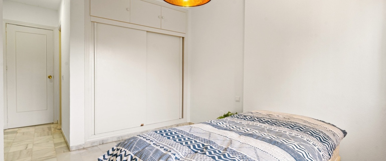 Resale - apartment - Estepona - Estepona Centro