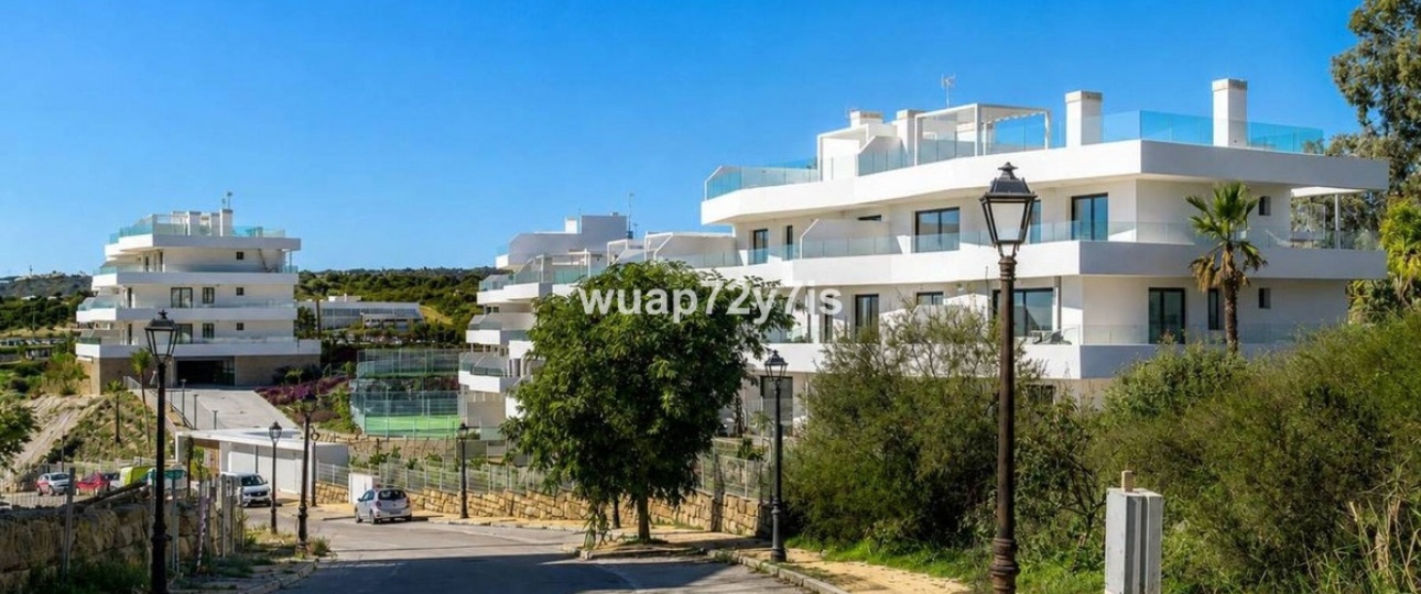 Resale - apartment - Estepona - Estepona Centro