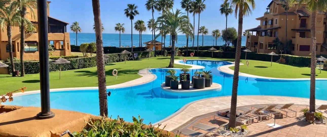 Resale - apartment - Estepona - Estepona Centro