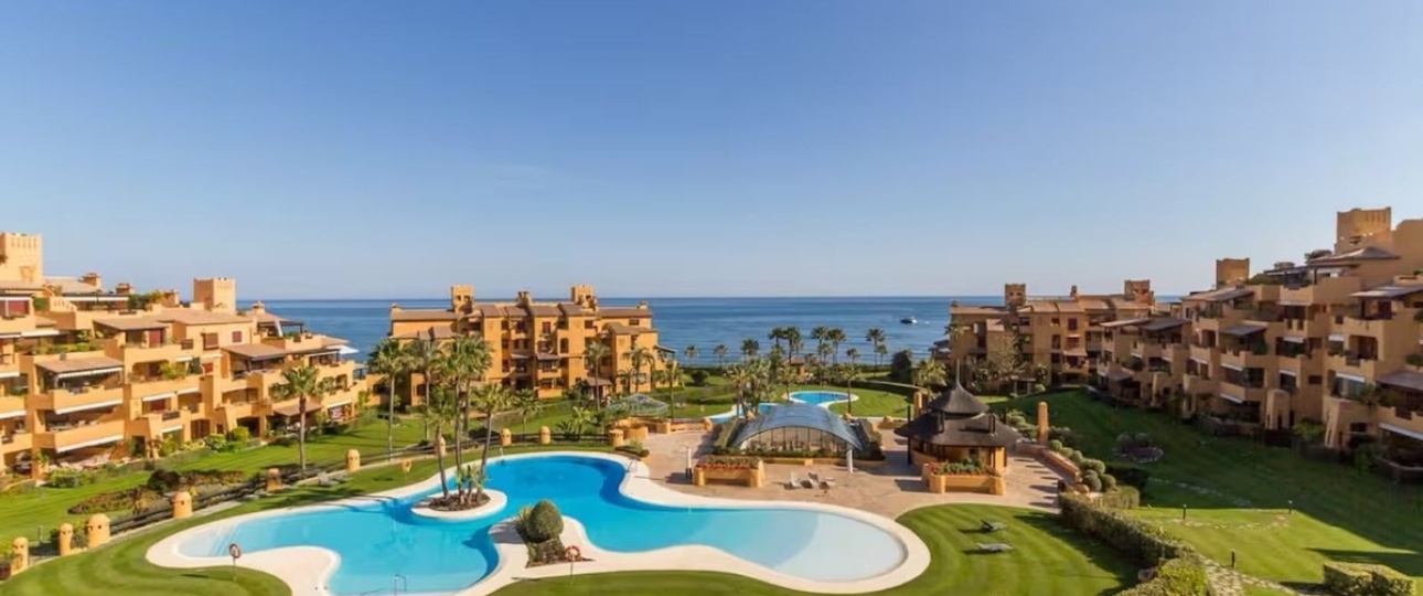 Resale - apartment - Estepona - Estepona Centro