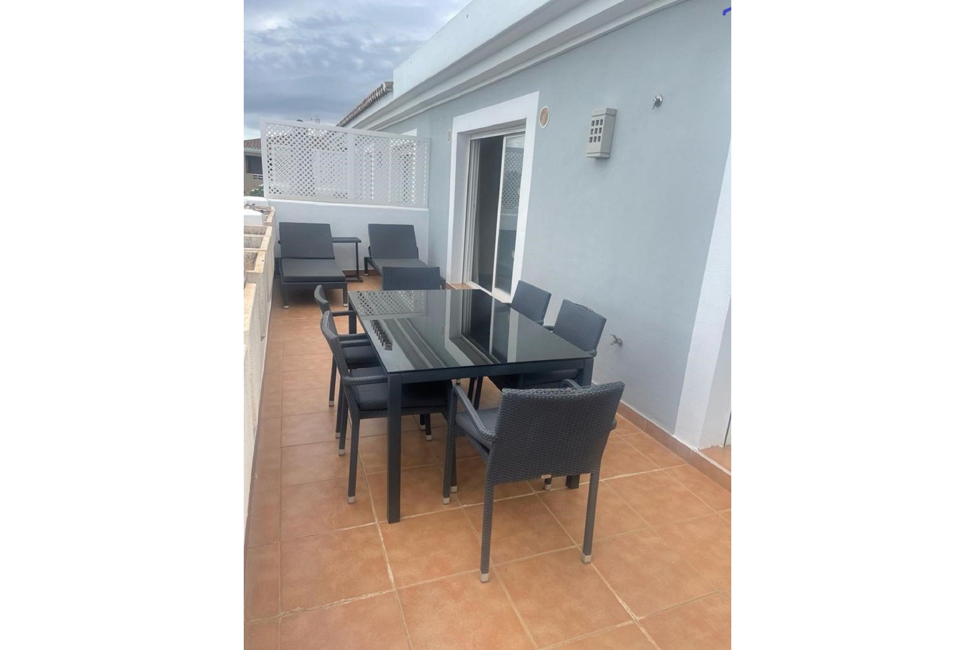 Resale - apartment - Estepona - Estepona Centro