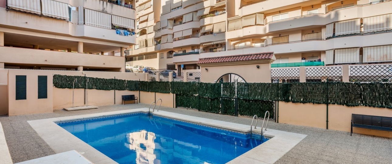 Resale - apartment - Estepona - Estepona Centro