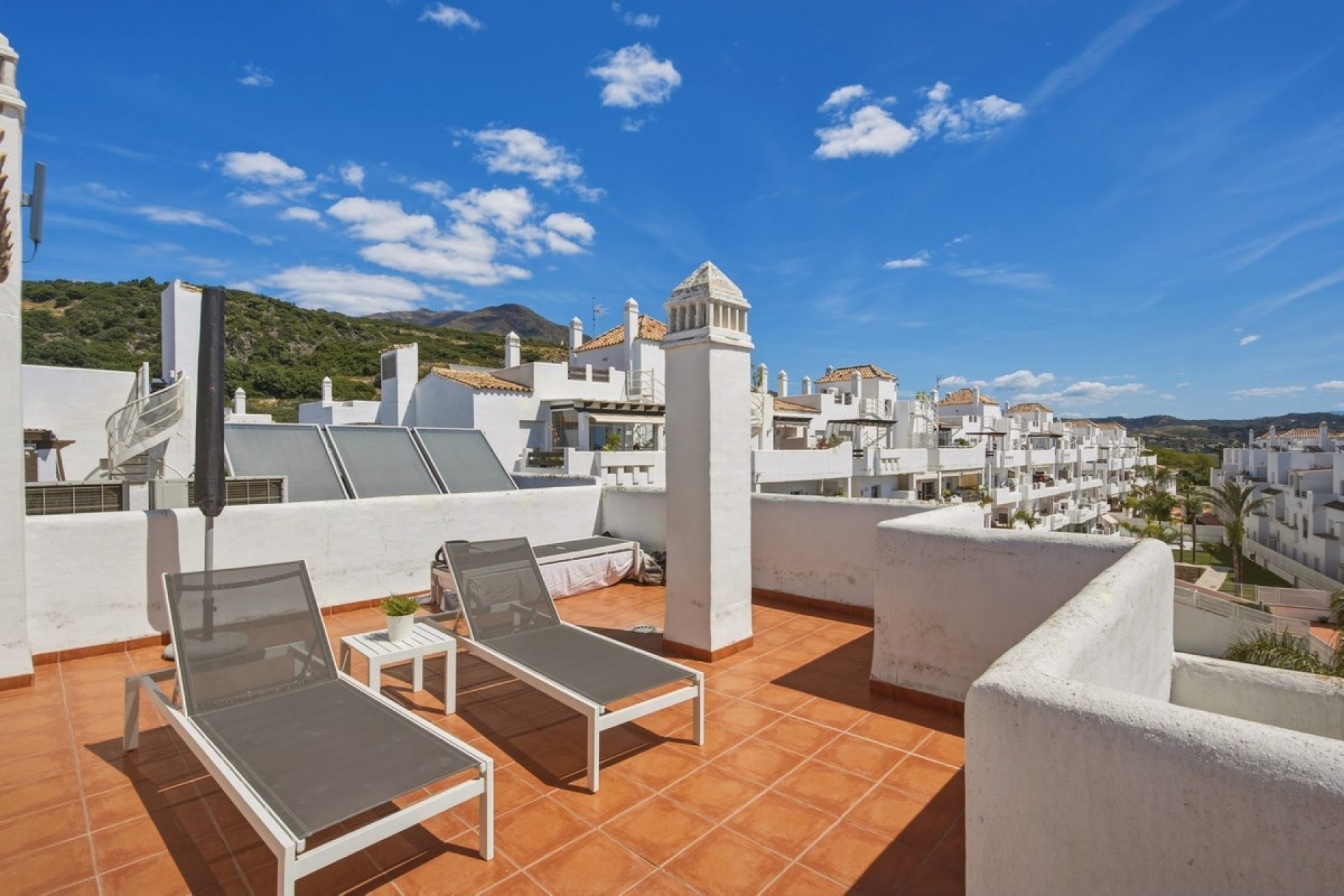 Resale - apartment - Estepona - Estepona Centro