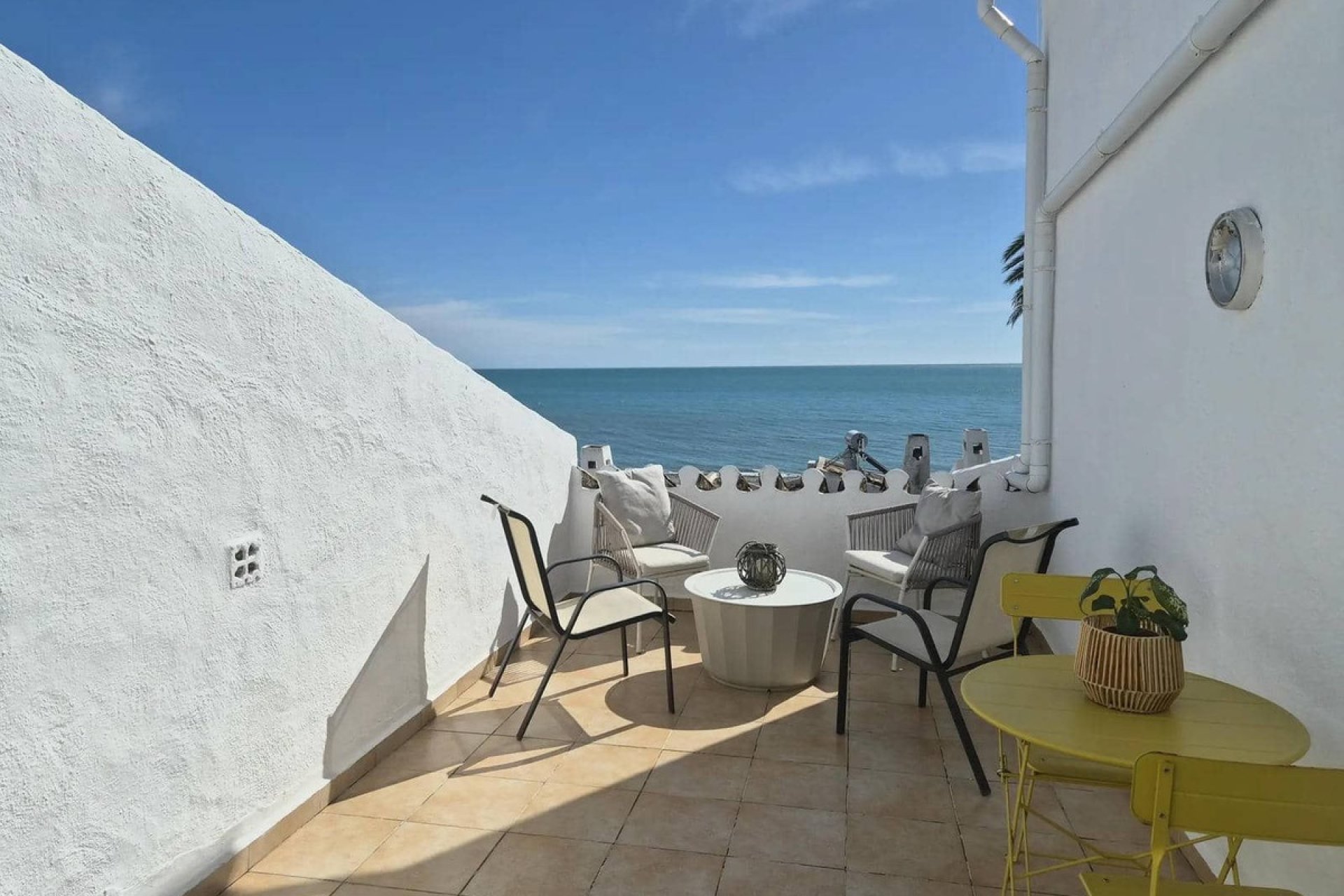 Resale - apartment - Estepona - Estepona Centro