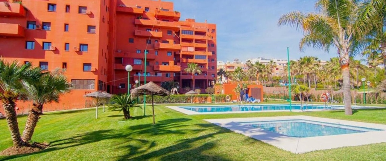 Resale - apartment - Estepona - Estepona Centro
