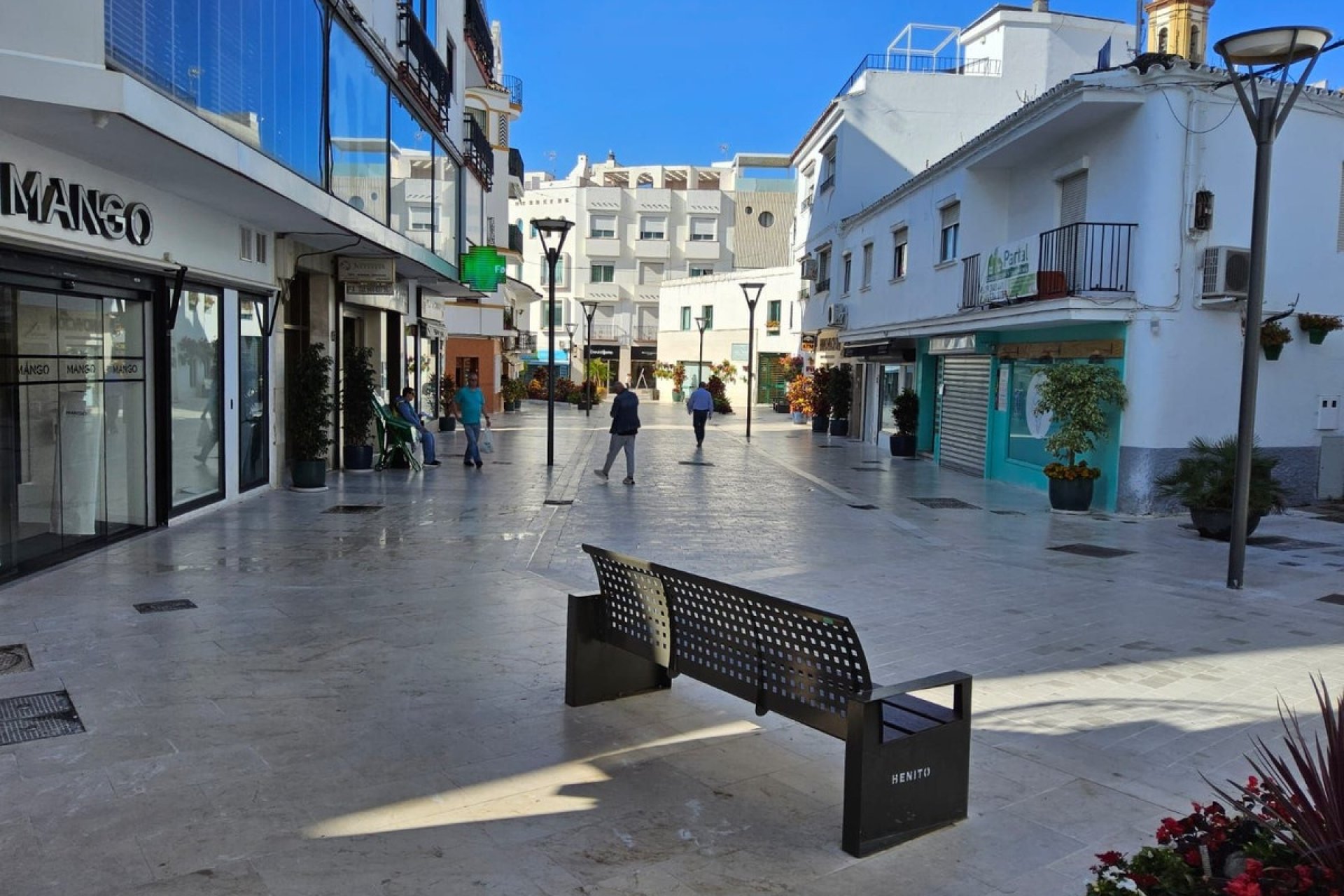 Resale - apartment - Estepona - Estepona Centro