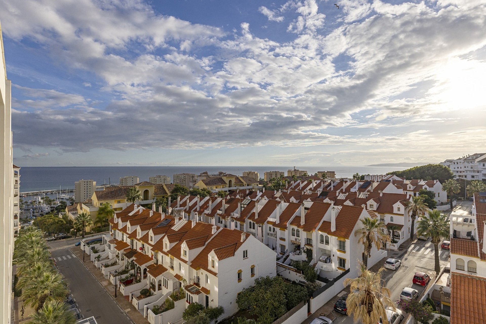 Resale - apartment - Estepona - Estepona Centro