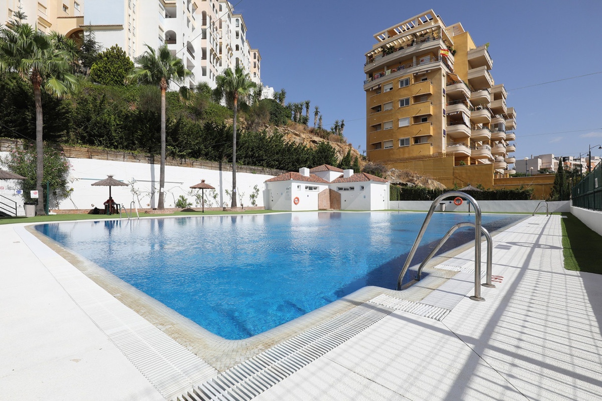 Resale - apartment - Estepona - Estepona Centro