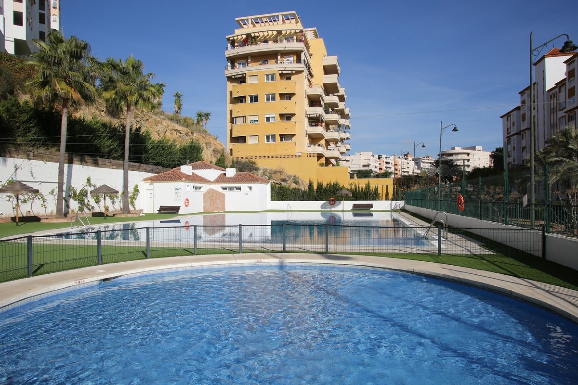 Resale - apartment - Estepona - Estepona Centro