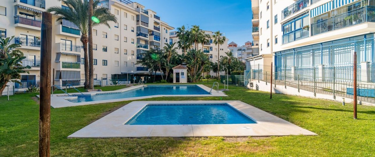 Resale - apartment - Estepona - Estepona Centro