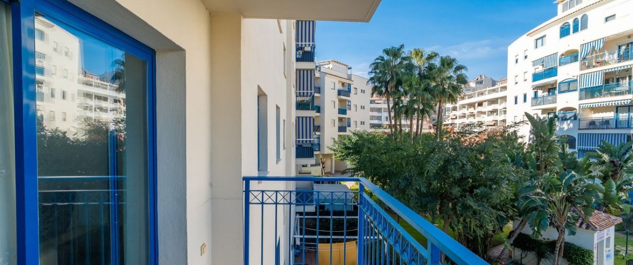 Resale - apartment - Estepona - Estepona Centro