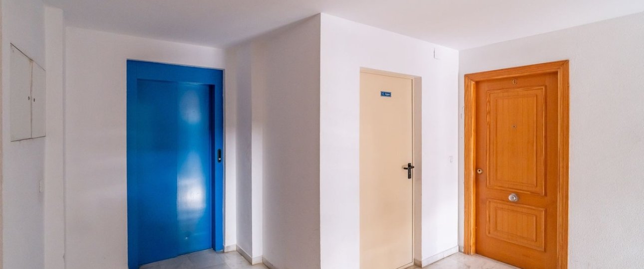Resale - apartment - Estepona - Estepona Centro
