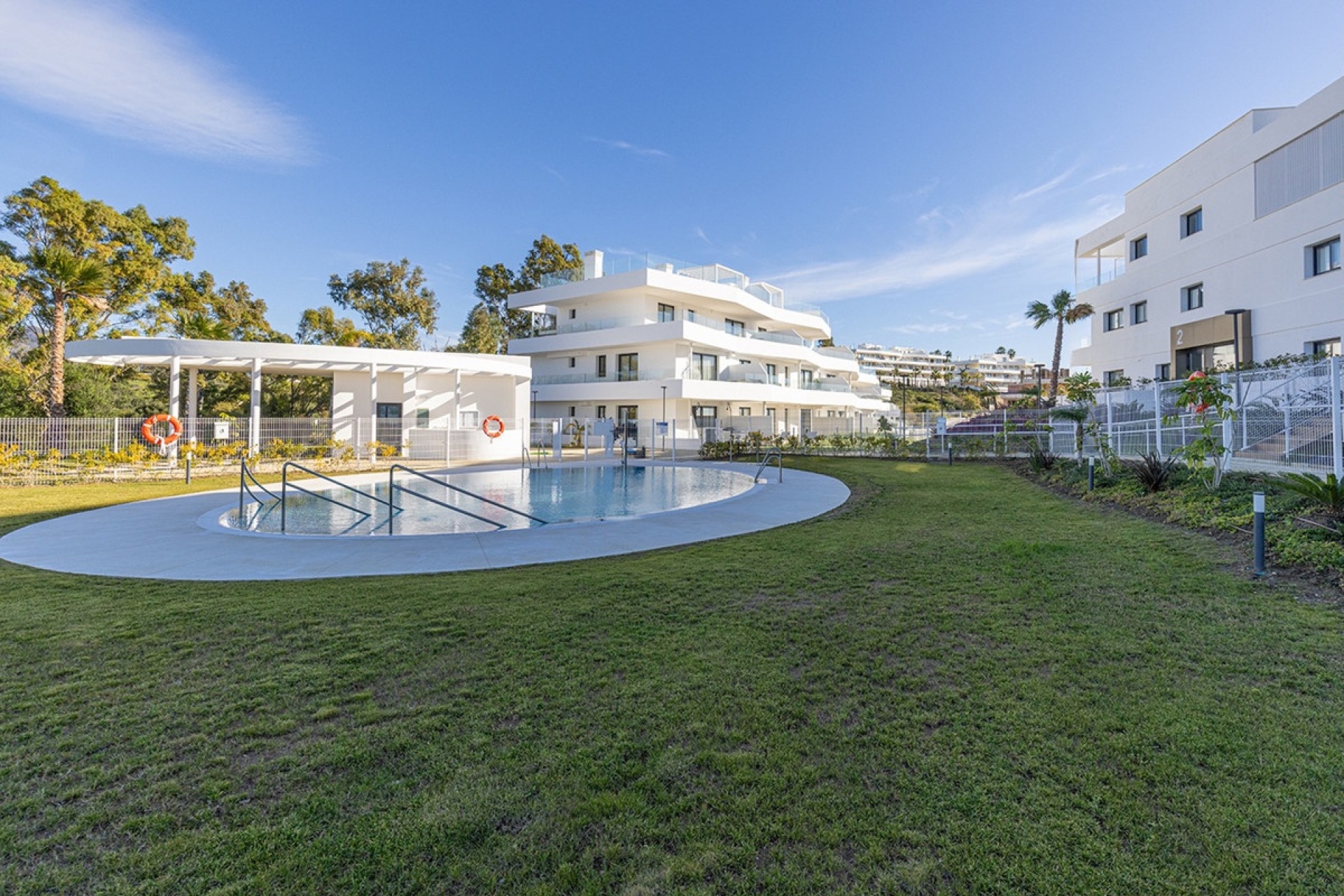 Resale - apartment - Estepona - Estepona Centro