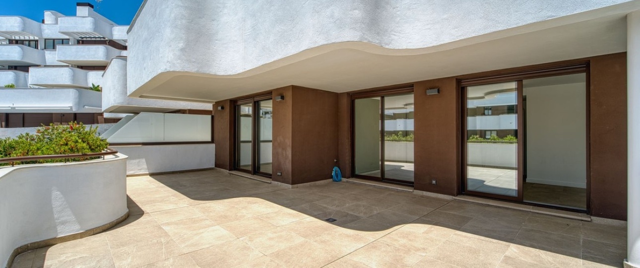Resale - apartment - Estepona - Estepona Centro