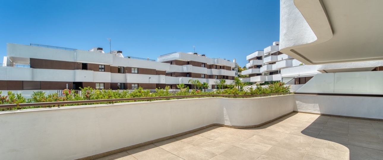 Resale - apartment - Estepona - Estepona Centro