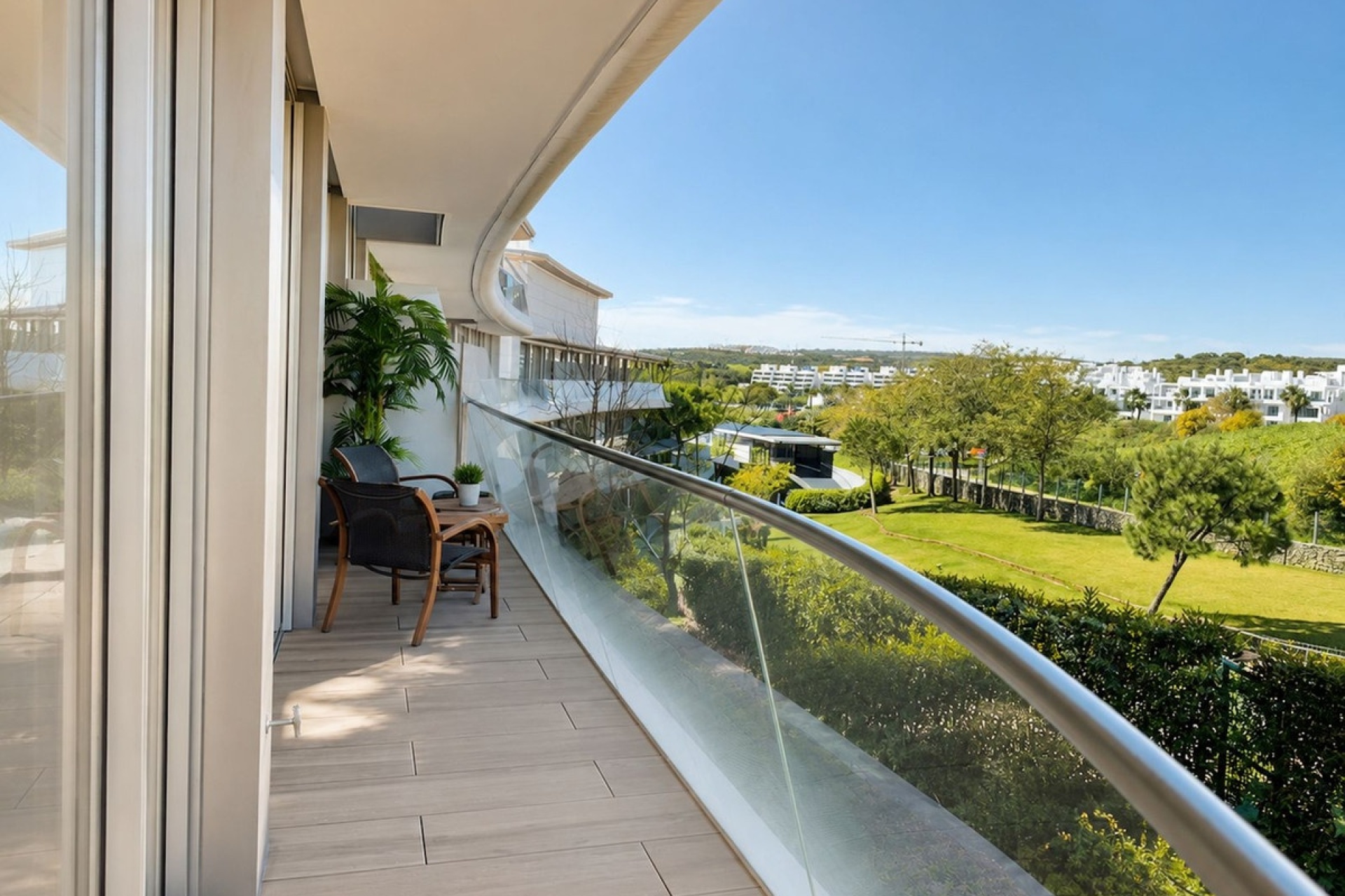 Resale - apartment - Estepona - Estepona Centro