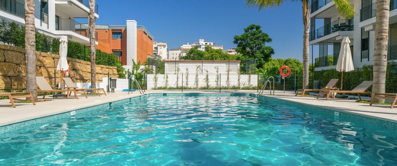 Resale - apartment - Estepona - Estepona Centro