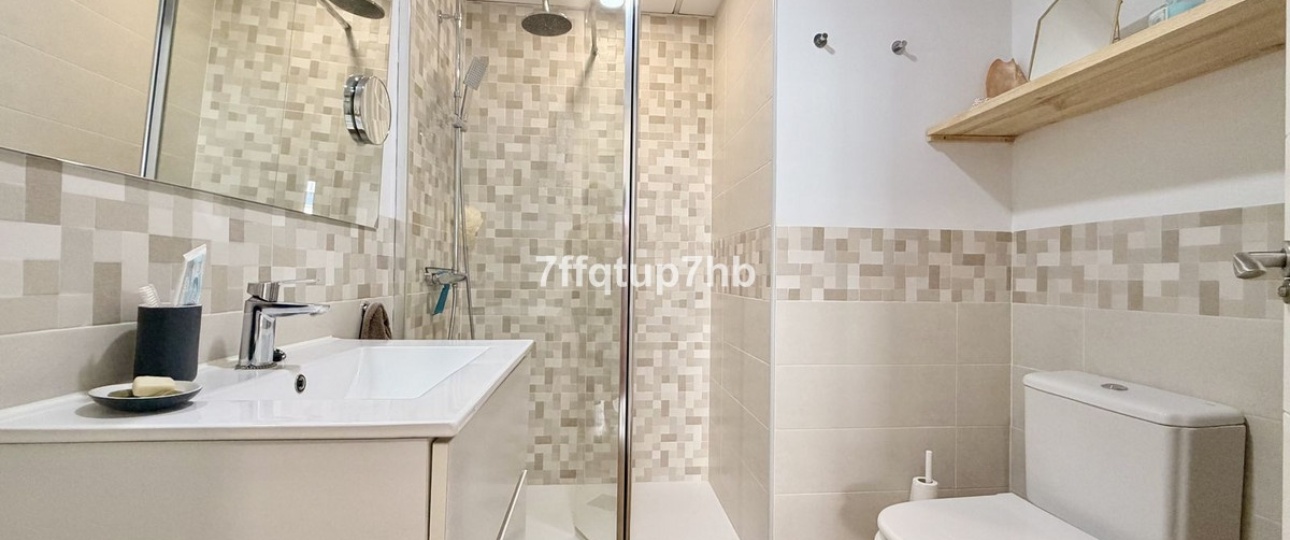 Resale - apartment - Estepona - Estepona Centro
