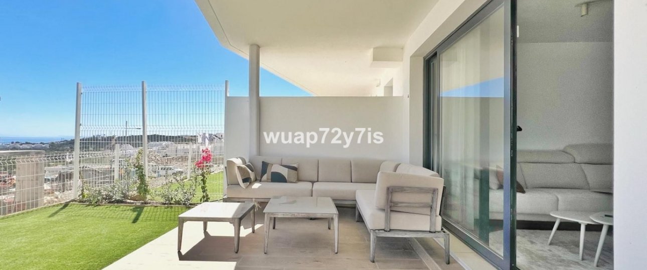 Resale - apartment - Estepona - Estepona Centro