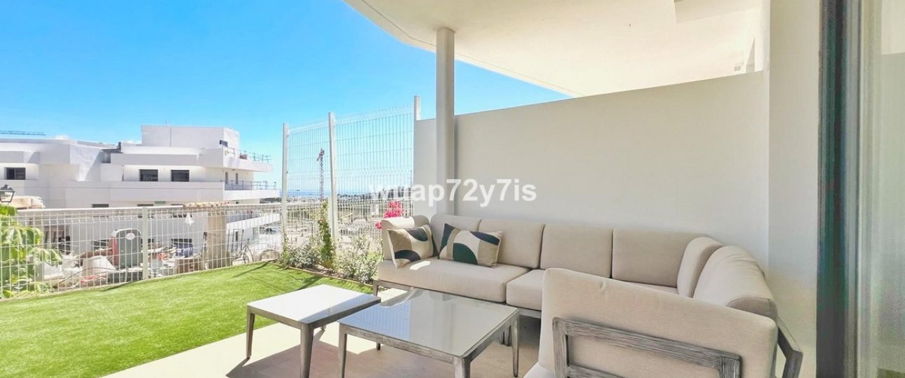Resale - apartment - Estepona - Estepona Centro