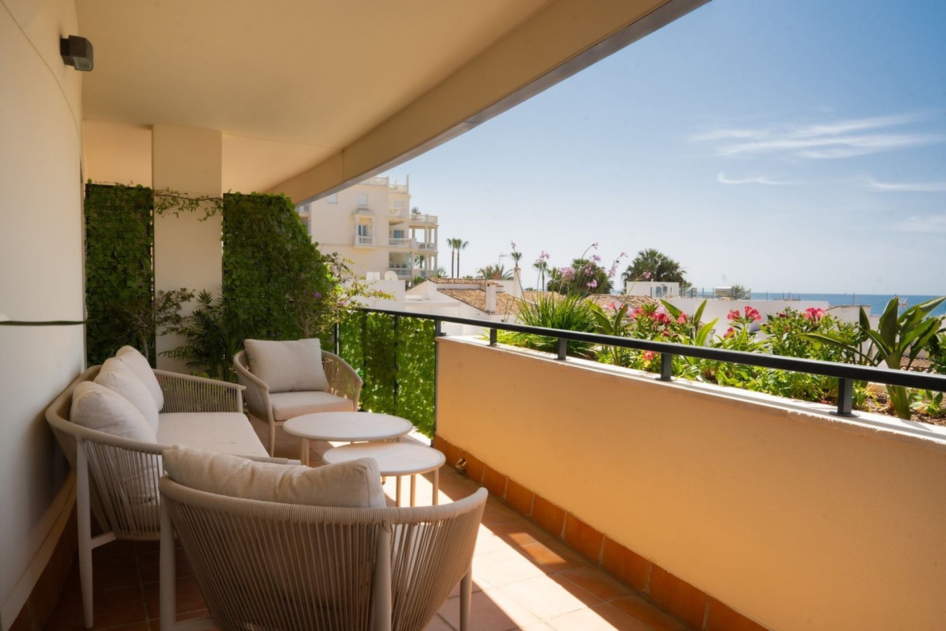 Resale - apartment - Estepona - Estepona Centro