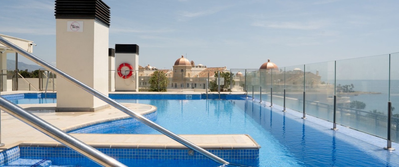 Resale - apartment - Estepona - Estepona Centro