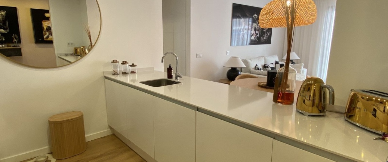 Resale - apartment - Estepona - Estepona Centro